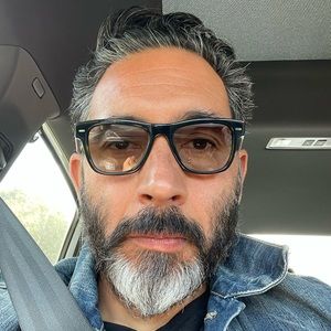 Meet your Posher, Jose ramon